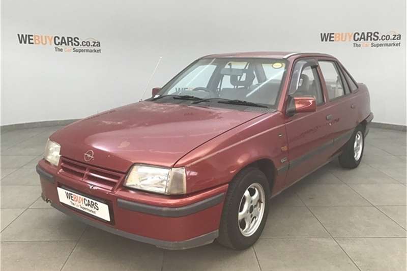 Opel Monza 1993