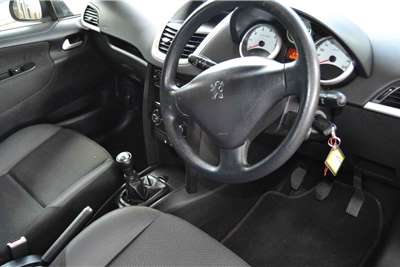  2010 Peugeot 207 