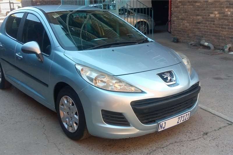 Peugeot 207 2010