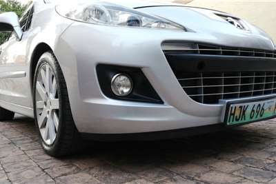  2012 Peugeot 207 207 CC 1.6 Sport 2