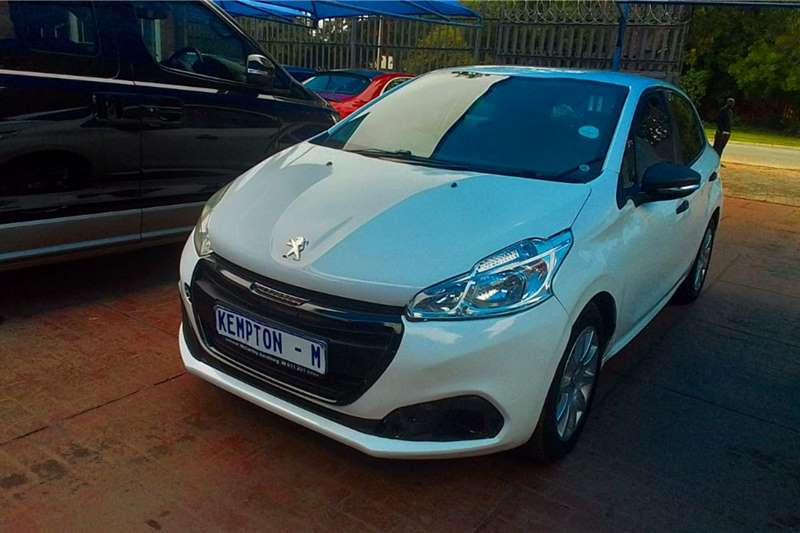 Used 2017 Peugeot 208 1.2 Active