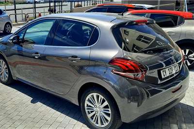  2019 Peugeot 208 208 1.2 Allure