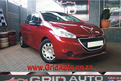  2013 Peugeot 208 208 5-door 1.2 Active