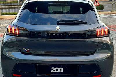  2022 Peugeot 208 hatch 5-door 