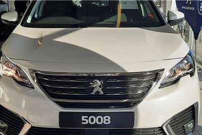  2021 Peugeot 5008 