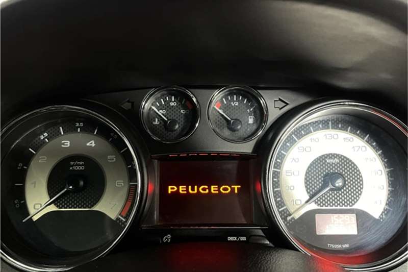2013 Peugeot RCZ