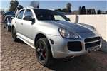  2004 Porsche CAYENNE 