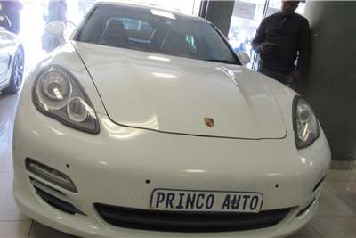  2013 Porsche Panamera 