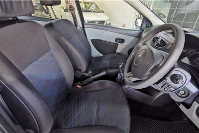  2006 Renault Clio Clio 1.4 Expression 5-door