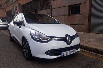  2014 Renault Clio Clio 1.4 Expression 5-door