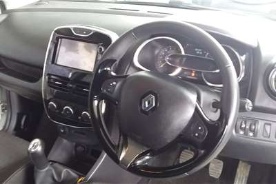  2014 Renault Clio Clio 1.4 Expression 5-door