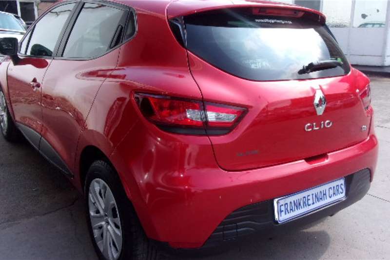 Used 2017 Renault Clio 1.4 Expression 5 door