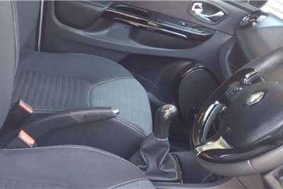  2015 Renault Clio Clio 1.6 Dynamique