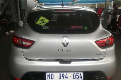  2015 Renault Clio Clio 1.6 Dynamique 5-door