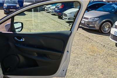 Used 2018 Renault Clio 1.6 Dynamique 5 door