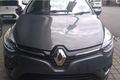  2018 Renault Clio Clio 1.6 Expression 5-door