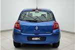 Used 2006 Renault Clio 1.6 Expression 5 door automatic