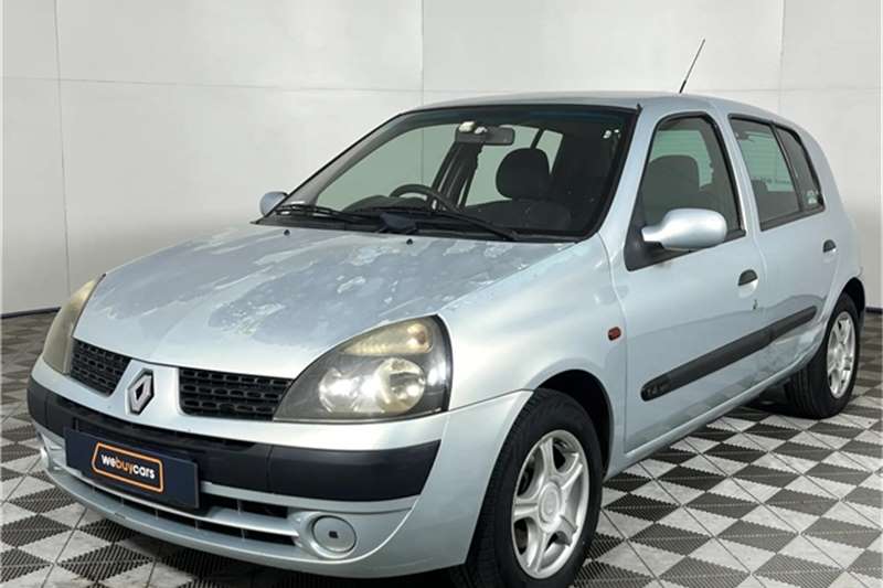 Renault Clio 2001