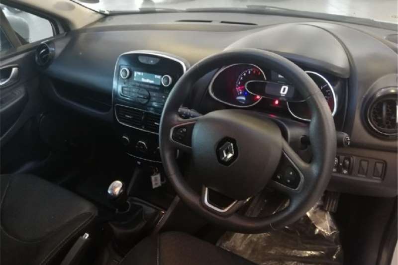 Used 2020 Renault Clio 66kW turbo Authentique