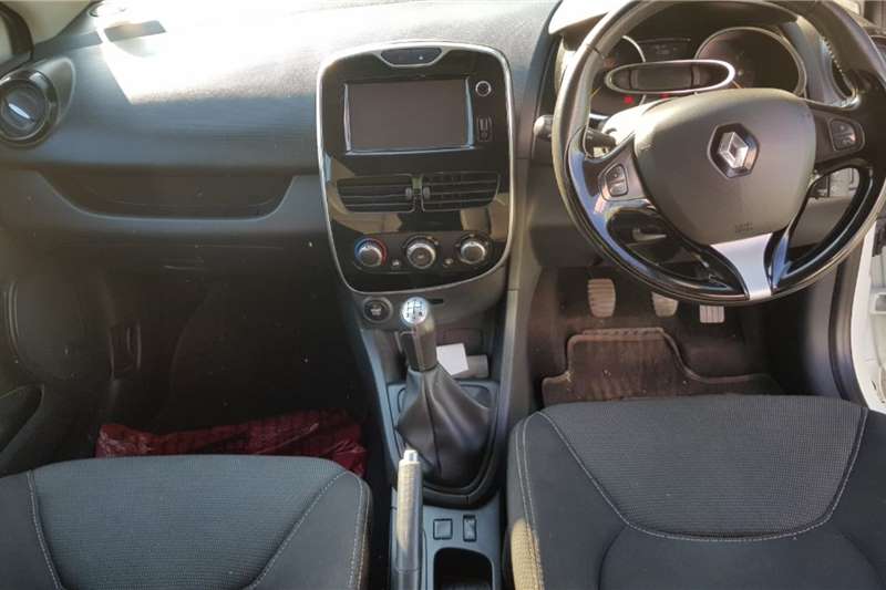 Used 2015 Renault Clio 