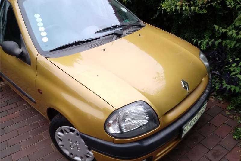 Renault Clio Alize 2001