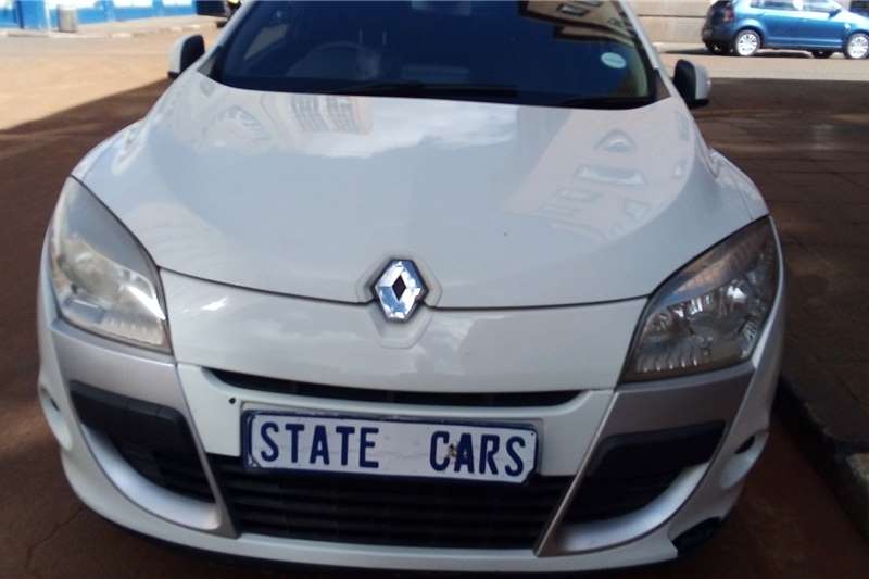 Renault Megane Coupe 1.6 Expression 2010