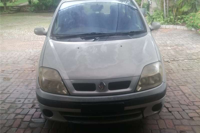 Used Renault Scenic