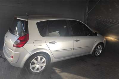 2007 Renault Scénic Scénic 1.9dCi Expression