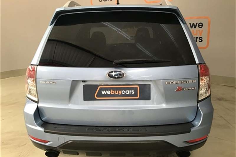 Subaru Forester 2.5 S-Edition Premium 2012