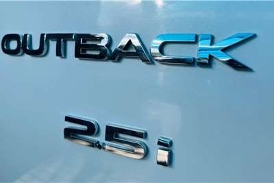Used 2011 Subaru Outback 2.5i Premium auto