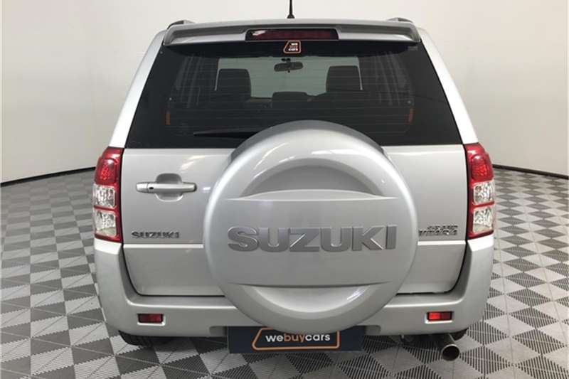 Suzuki Grand Vitara 2.4 Summit auto 2013
