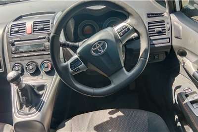 Used 2013 Toyota Auris 1.6 RT