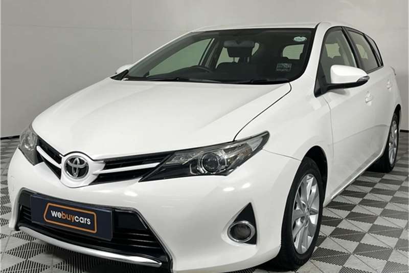 Toyota Auris 1.6 Xi 2013