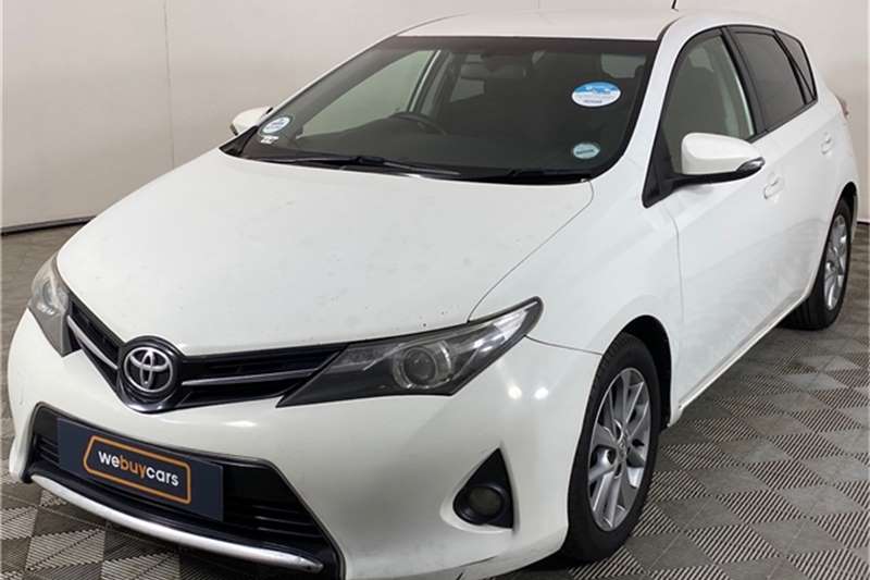 Toyota Auris 1.6 XS 2014
