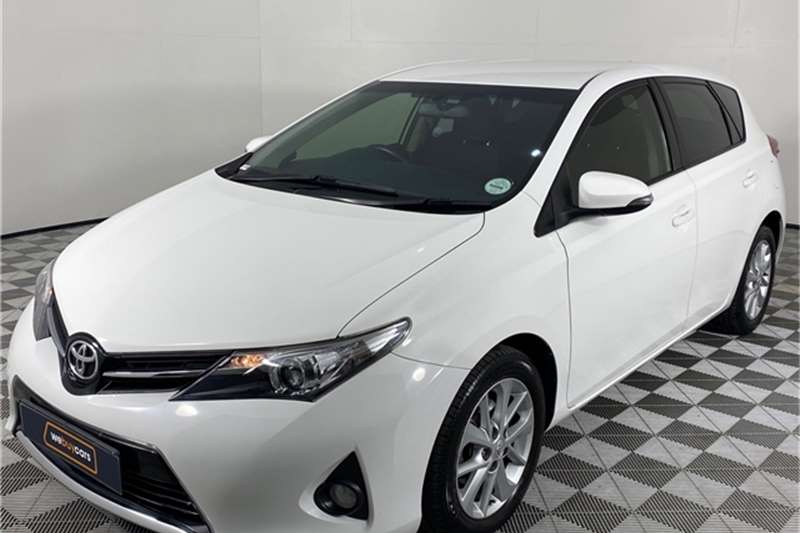 Toyota Auris 1.6 XS 2015
