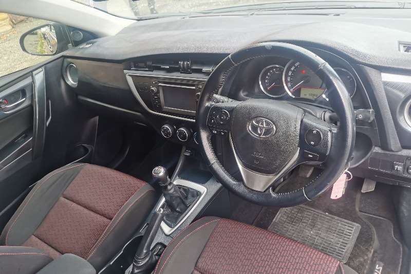  0 Toyota Auris AURIS 1.6 XS