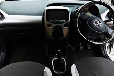  2015 Toyota Aygo Aygo 5-door 1.0 Fresh