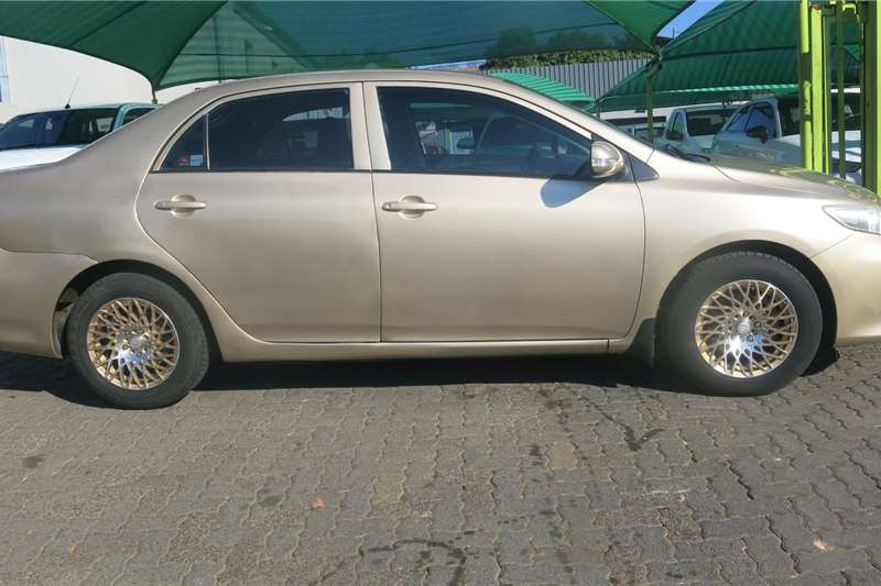 Toyota Corolla 1.3 Professional 2012