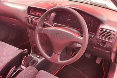  2000 Toyota Corolla 