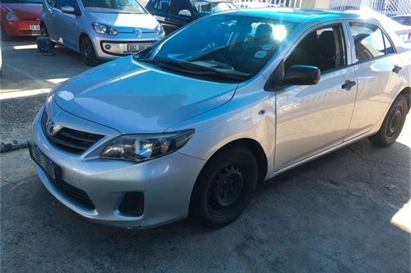 Toyota Corolla Quest 1.6 auto 2014