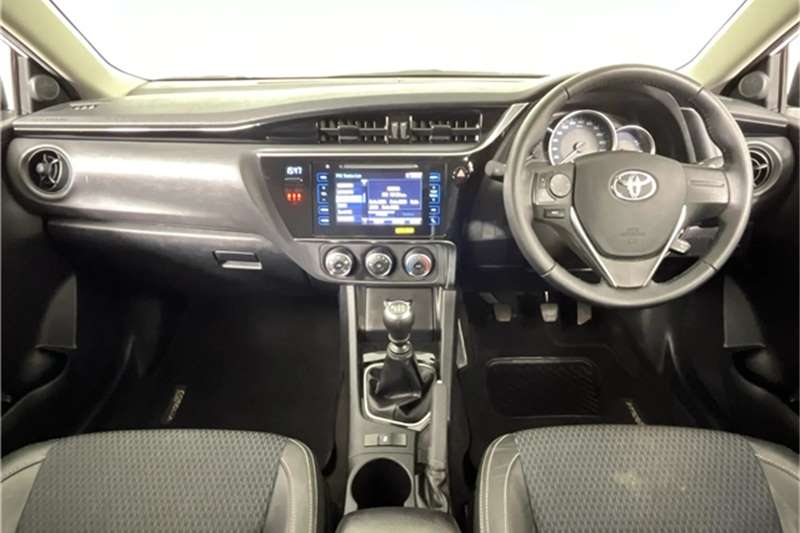 2020 Toyota Corolla Quest