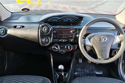  2015 Toyota Etios Etios Cross 1.5 Xs