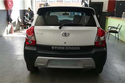  2015 Toyota Etios Cross ETIOS CROSS 1.5 Xs 5Dr