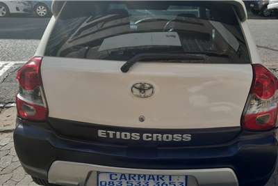 Used 2015 Toyota Etios Cross ETIOS CROSS 1.5 Xs 5Dr
