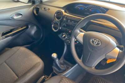  2016 Toyota Etios Cross ETIOS CROSS 1.5 Xs 5Dr