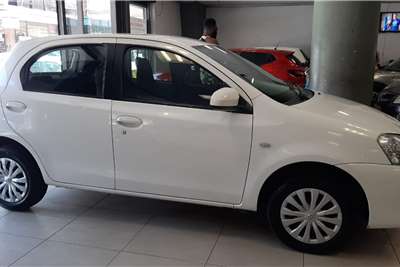  2013 Toyota Etios Etios hatch 1.5 Sprint