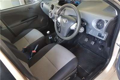  2014 Toyota Etios Etios hatch 1.5 Sprint