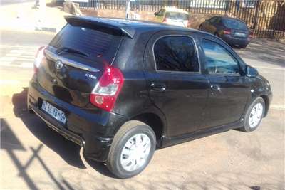  2014 Toyota Etios Etios hatch 1.5 Xi