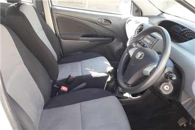  2015 Toyota Etios Etios hatch 1.5 Xi