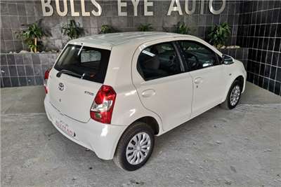  2015 Toyota Etios Etios hatch 1.5 Xs